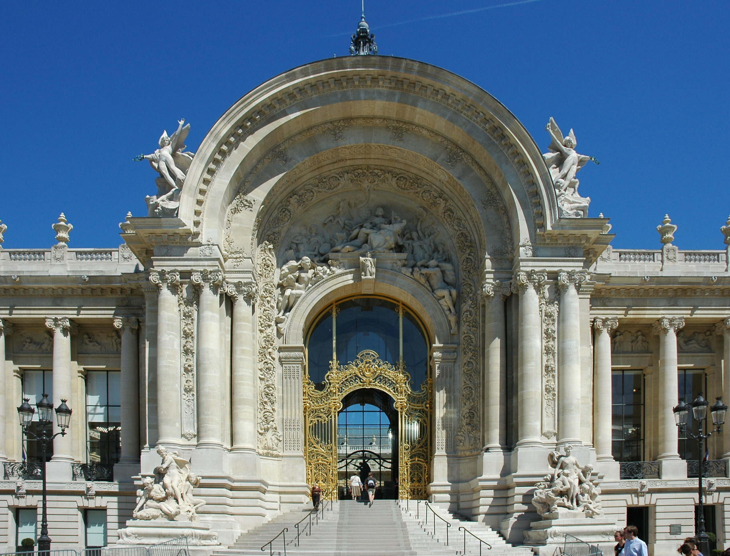 موزه های پاریس - پُتی پَله (کاخ کوچک)