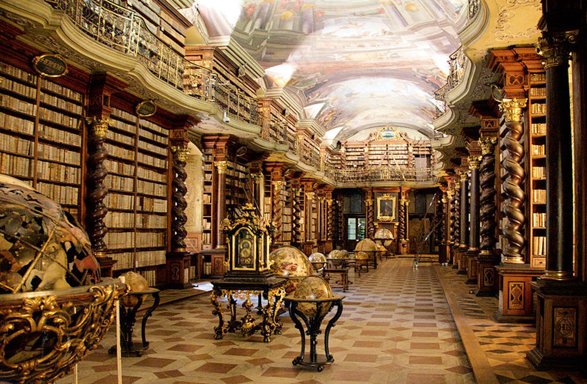 مجموعه کلمنتینوم و کتابخانه ملی در پراگ