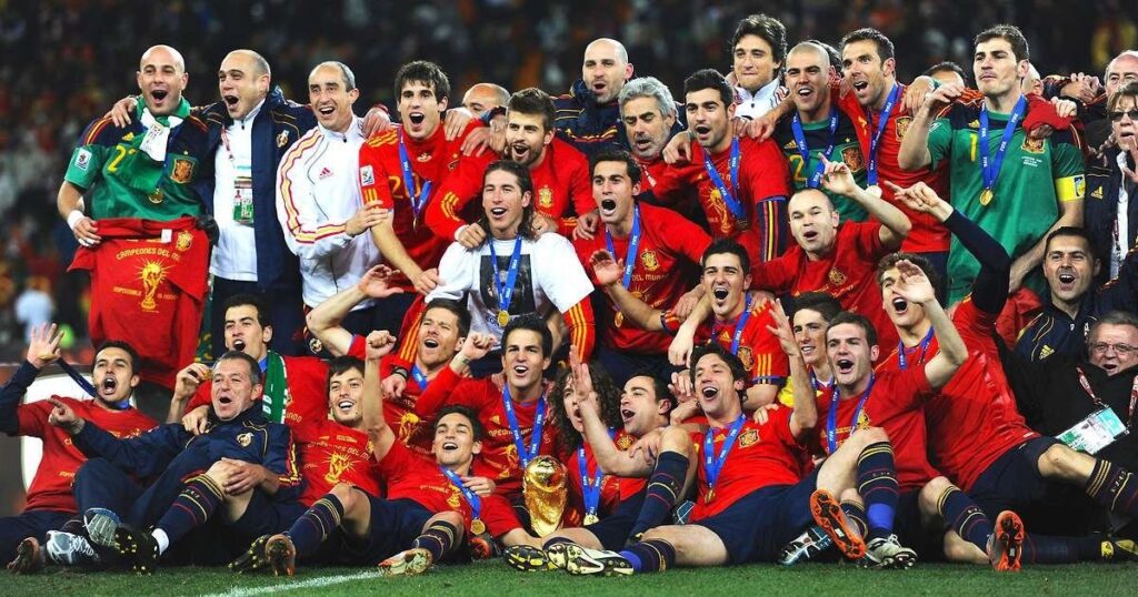 اسطوره ها و فوتبالیست های معروف اسپانیایی