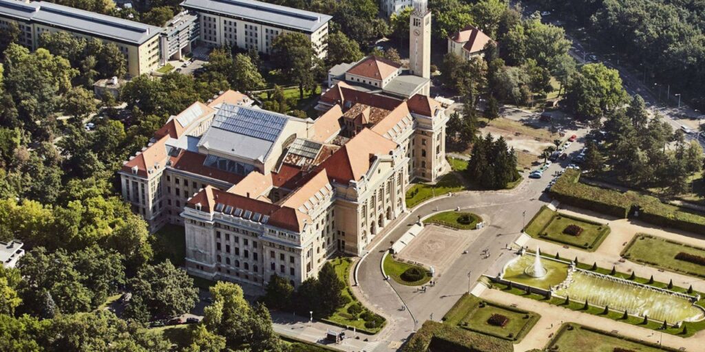 دانشگاه های برتر مجارستان